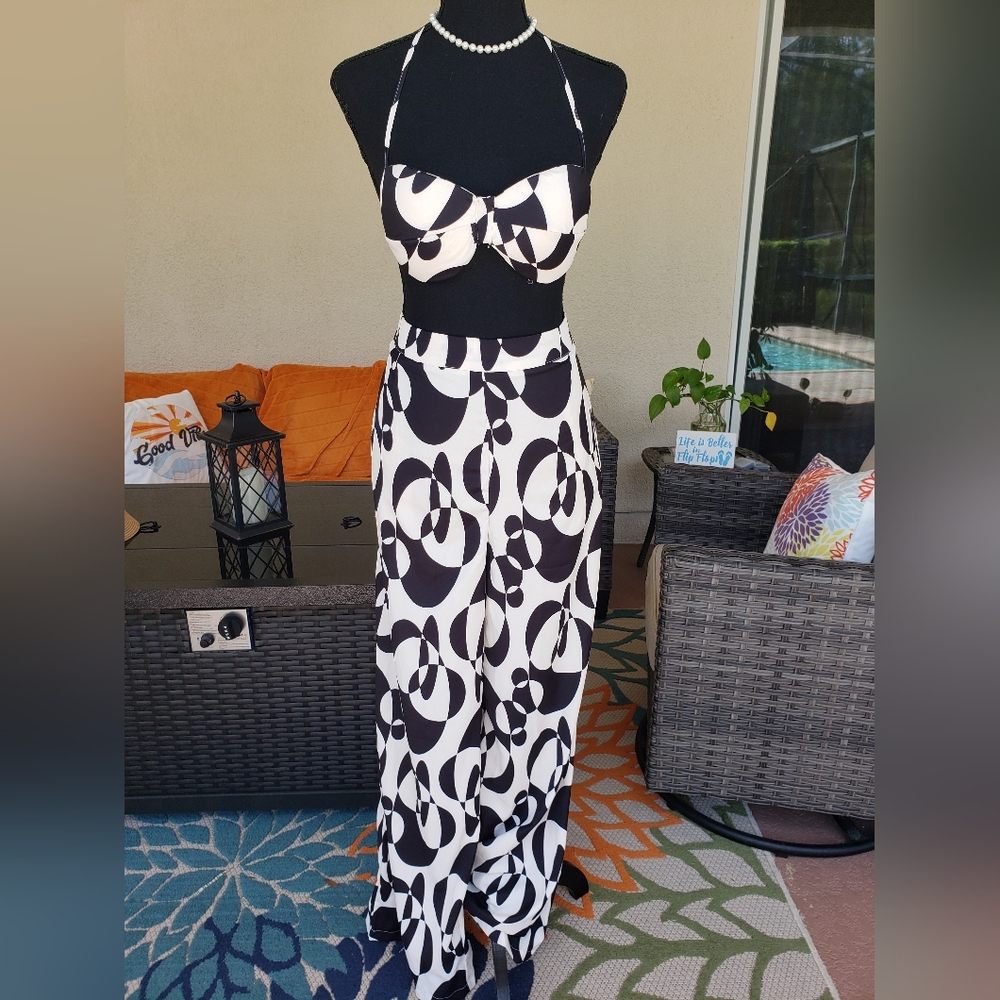 Two piece set